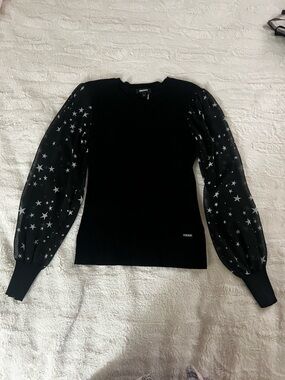 DKNY Black Ribbed Top with Star-Print Sheer Puff Sleeves